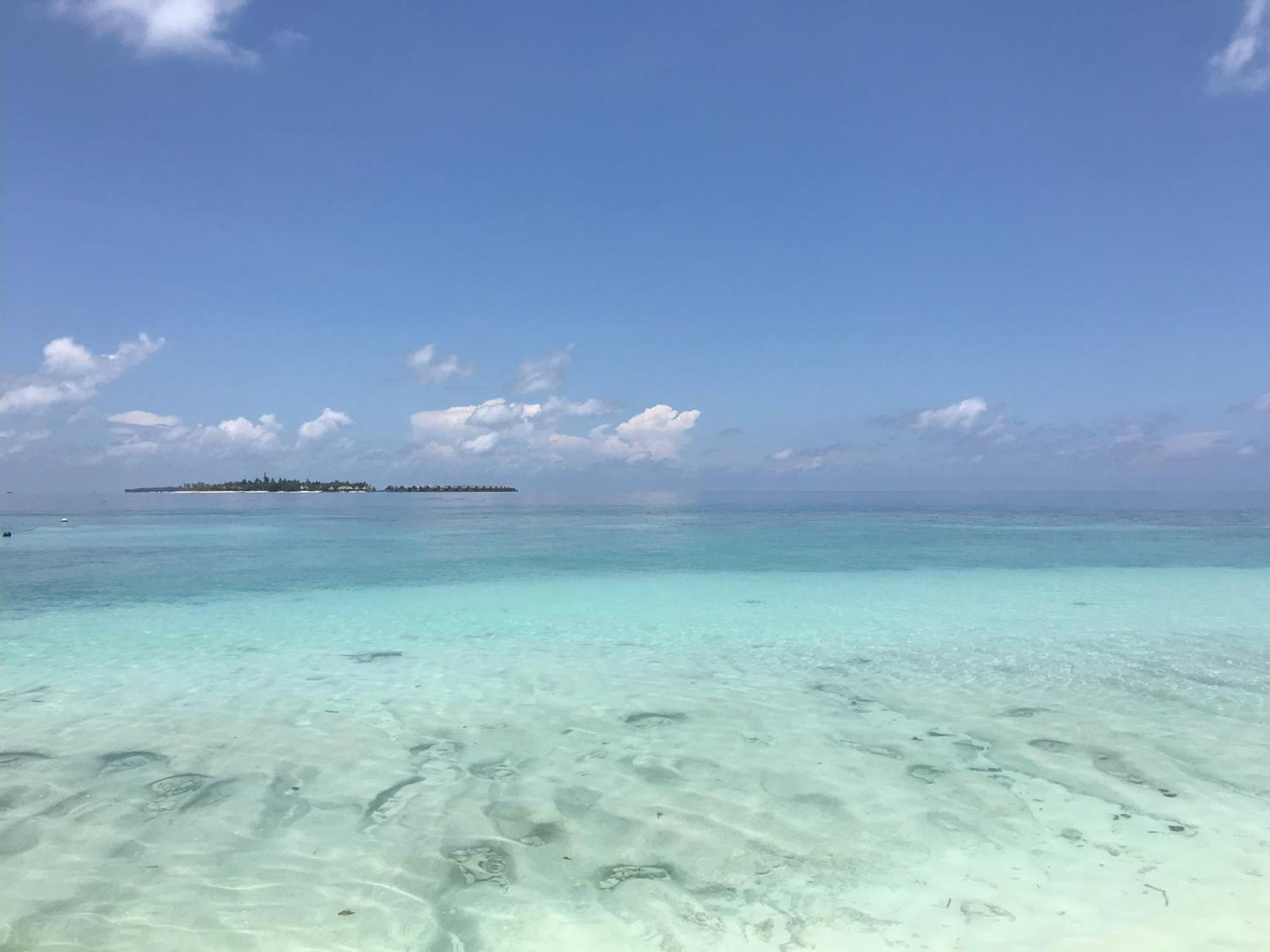 Kamadhoo Inn Exterior photo